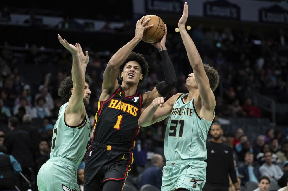 队的战术执 队的战术执